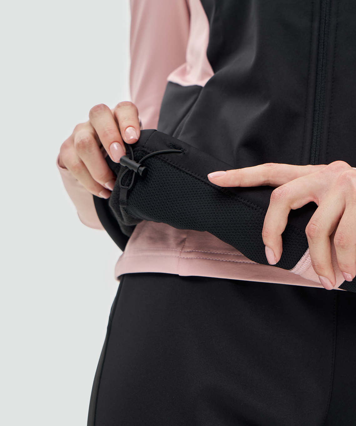 Жилет тренировочный Nordski Core Black/Soft Pink W